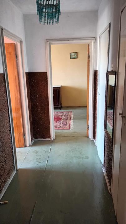 Apartament 2 camere decomandat , 1 minut metroul Dristor, bloc reabilitat termic