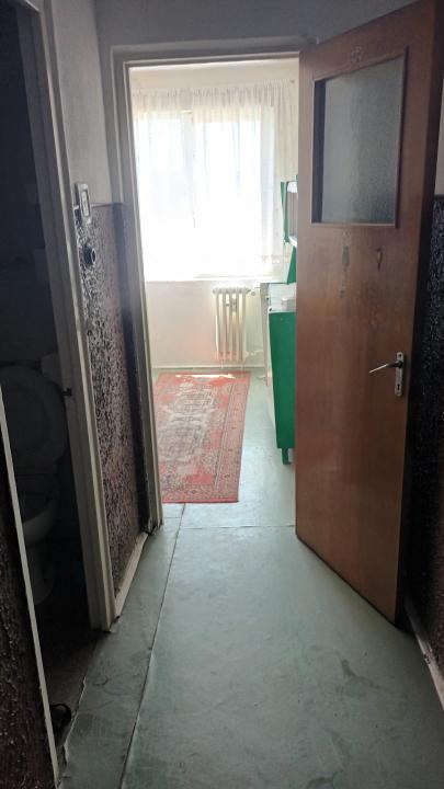 Apartament 2 camere decomandat , 1 minut metroul Dristor, bloc reabilitat termic