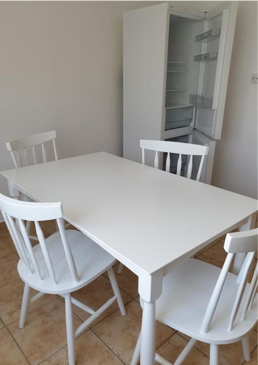 Apartament 3 camere B-dul Decebal - Piata Muncii