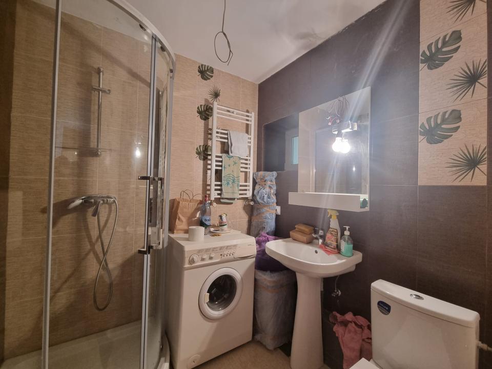 Doamna Ghica Tei apartament 3 camere renovat centrala proprie