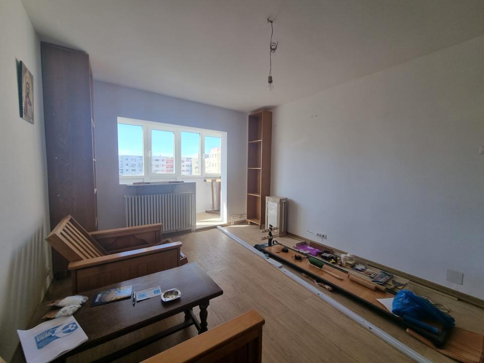 Doamna Ghica Tei apartament 3 camere renovat centrala proprie