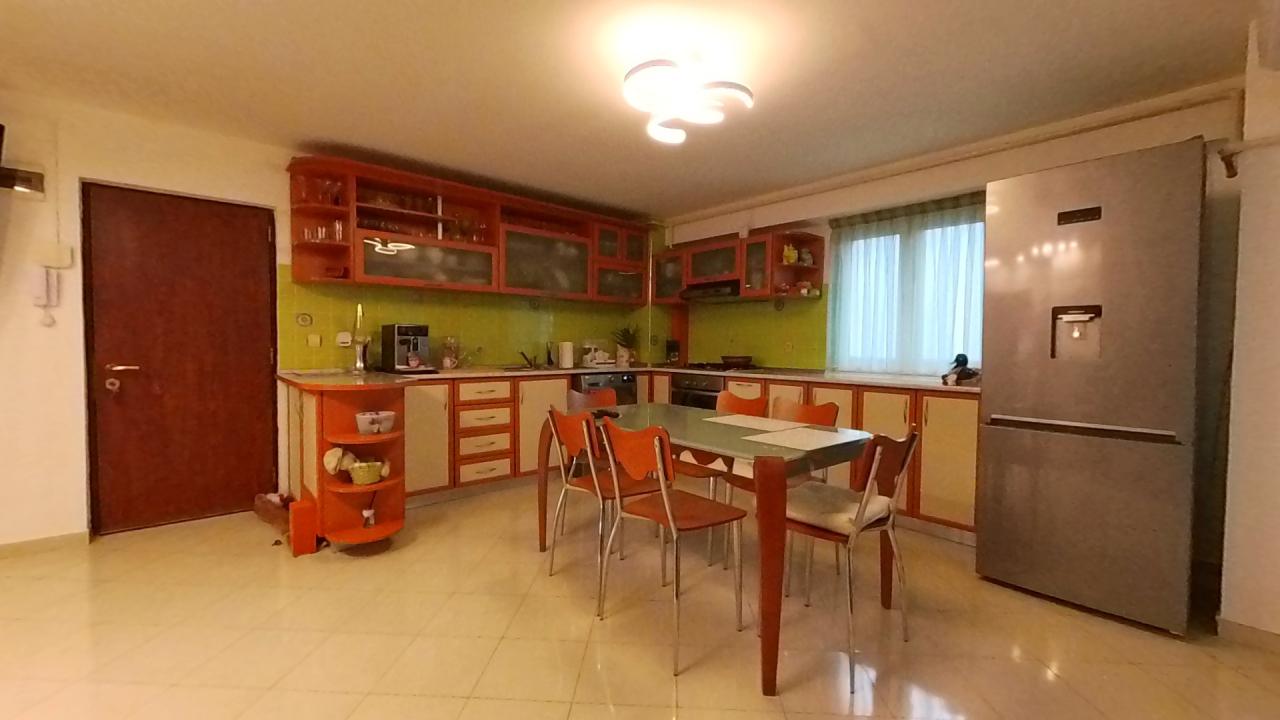 Apartament 3 camere Calea Calarasilor - Matei Basarab