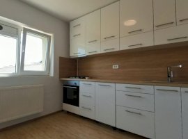 Titan Metrou apartament renovat 5 camere