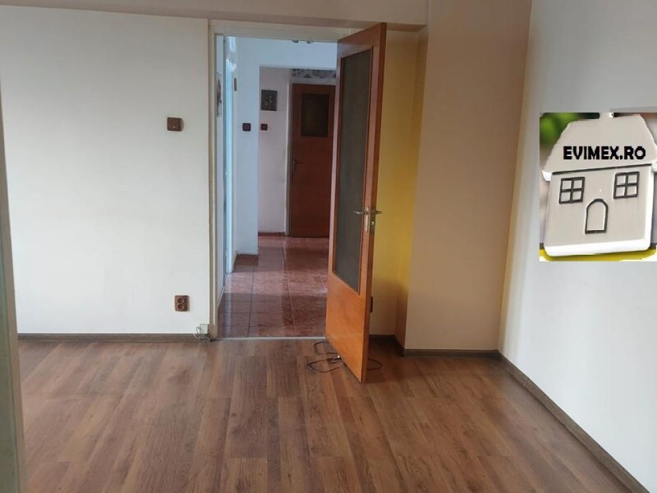 Apartament 3 camere Dristor, Ramnicu Valcea  , 5 minute metrou