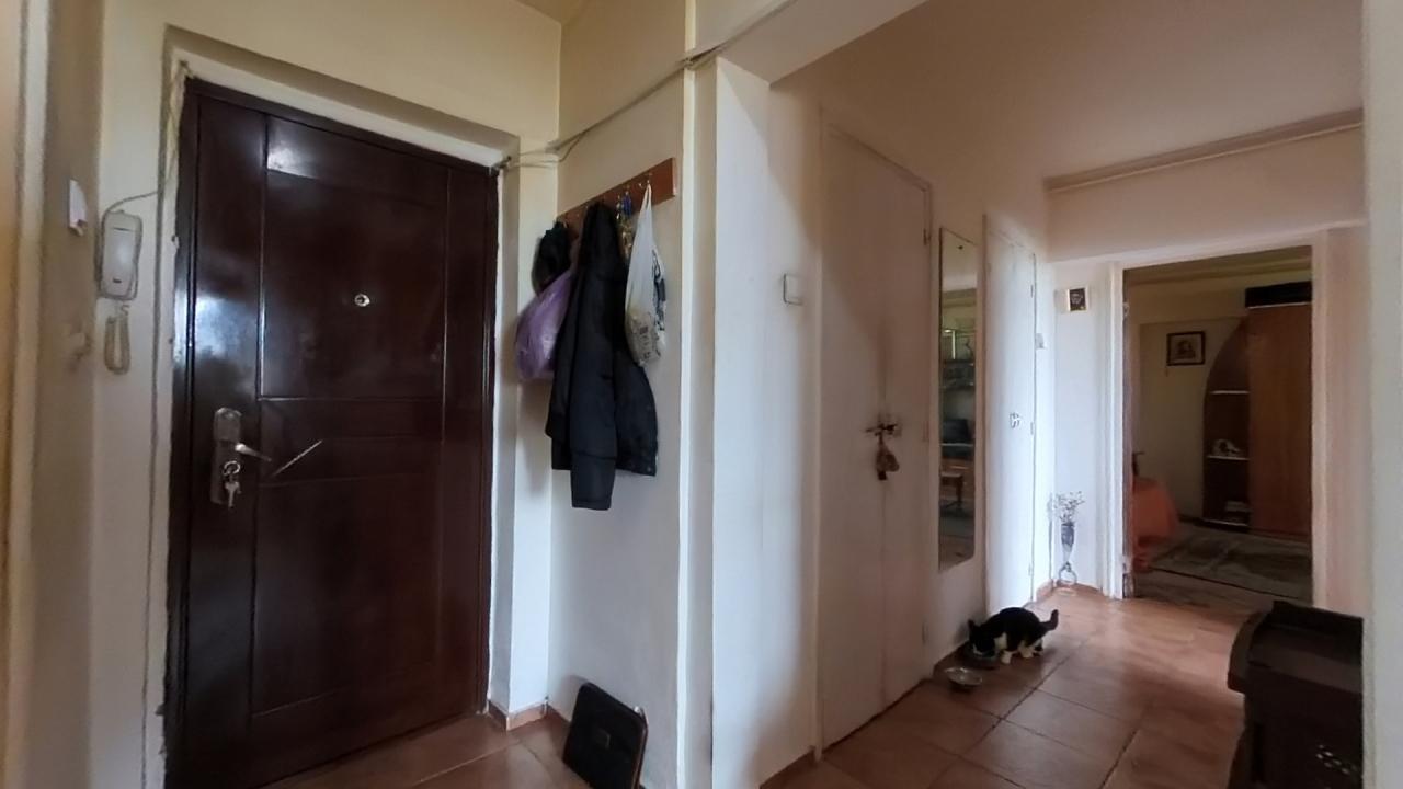 Apartamnet 2 camere - Metrou Dristor