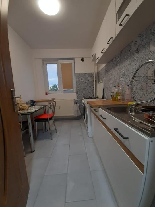 Apartament 2 camere  Jean Steriadi - Auchan Titan, bloc reabilitat termic