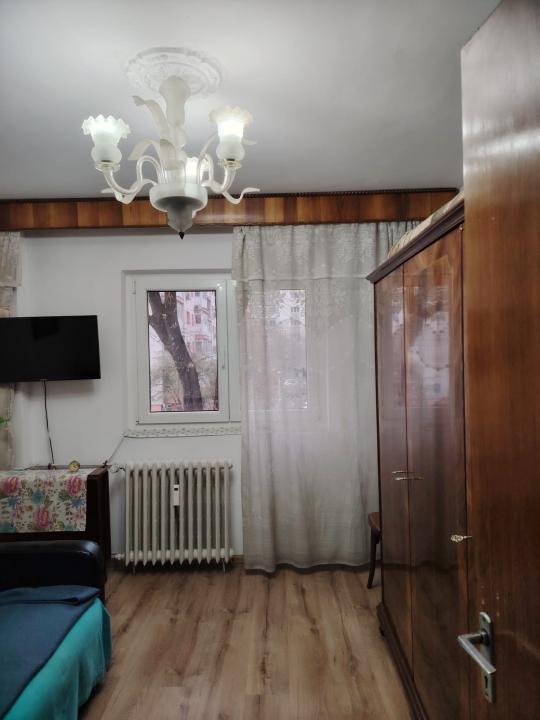 Basarabia Diham vanzare apartament 3 camere