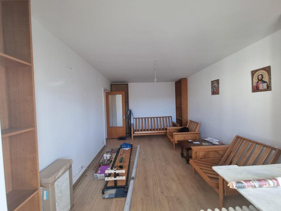 Colentina Tei Doamna Ghica apartament 3 camere renovat centrala proprie