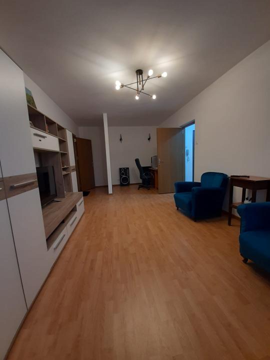 Apartament 2 camere  Jean Steriadi - Auchan Titan, bloc reabilitat termic