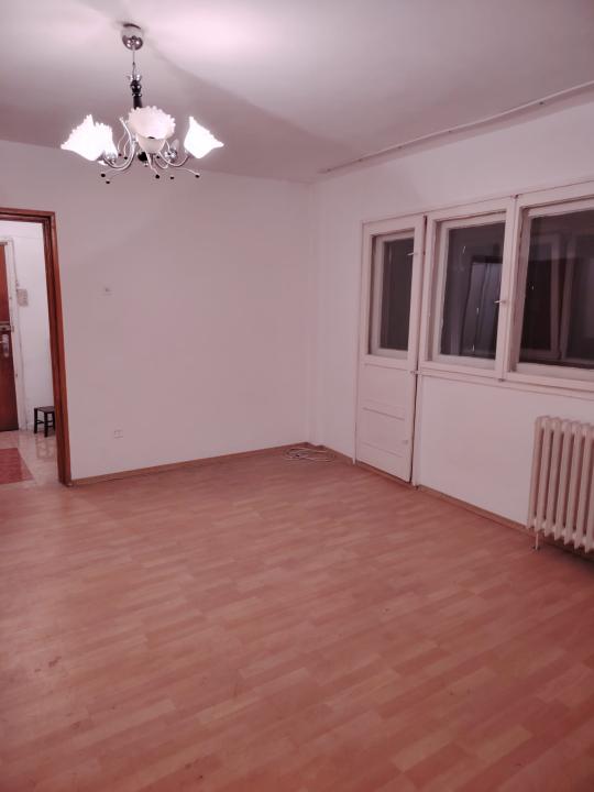 Lacul Tei - Parcul Circului  - vanzare apartament 3 camere