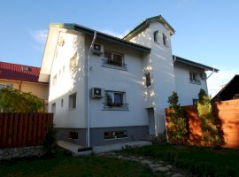 Vila ultra central in Bacau la cheie