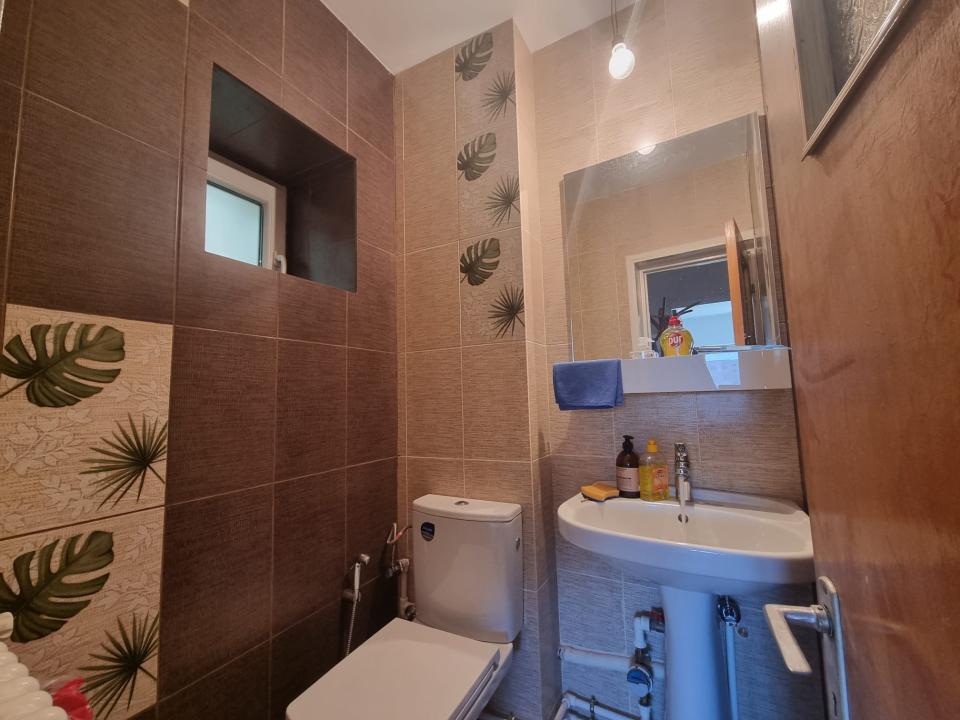 Tei Doamna Ghica apartament 3 camere renovat centrala proprie