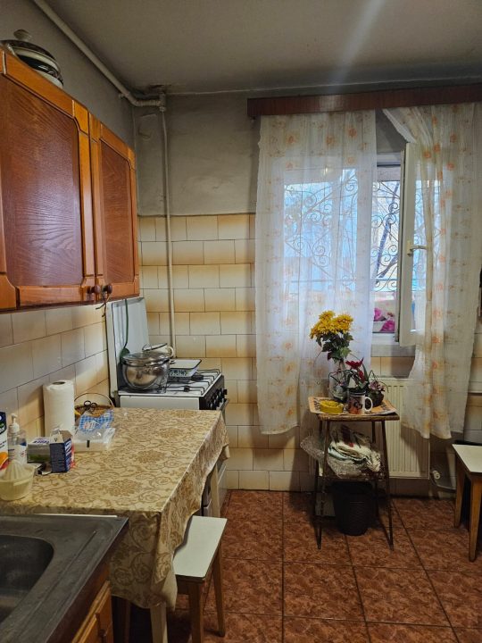 Berceni - Brancoveanu metrou vanzare apartament 2 camere