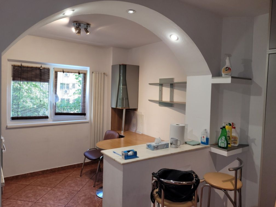 Apartament 2 camere zona Iancului - Victor Manu