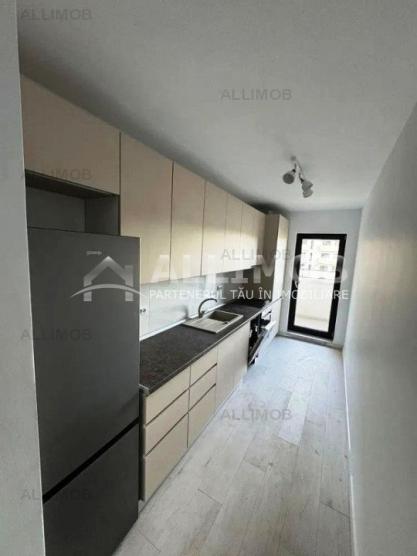 Apartament 3 camere bloc nou zona Vest