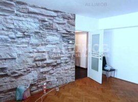 Apartament nemobilat 3 camere, zona ultracentrala