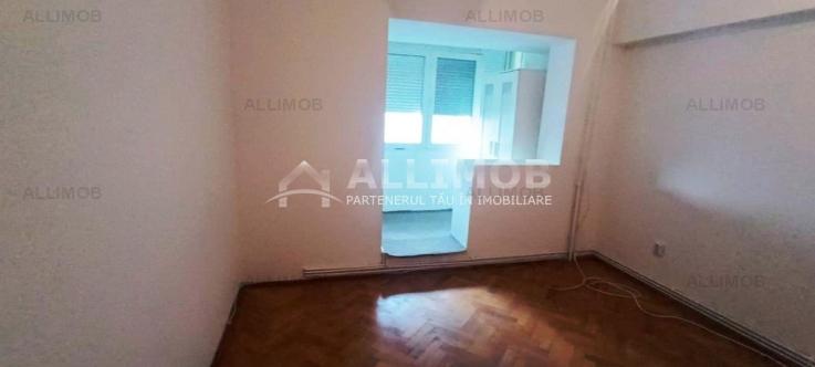 Apartament nemobilat 3 camere, zona ultracentrala