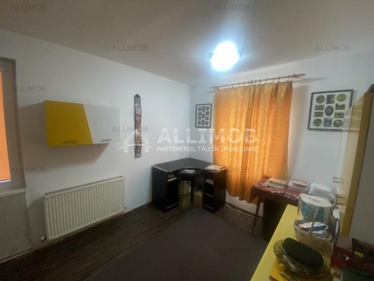 Apartament in vila zona Bulevardul Castanilor, suprafata utila 102 mp, 4 camere.