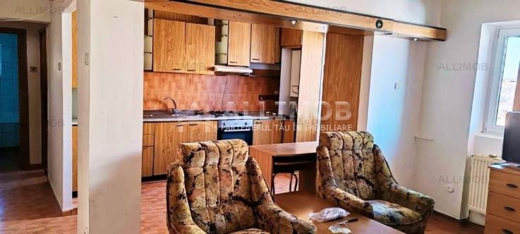 Apartament 3 camere, centrala termica, zona Bulevardul Bucuresti