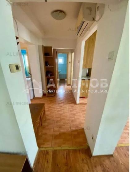 Apartament 3 camere, centrala termica, zona Bulevardul Bucuresti