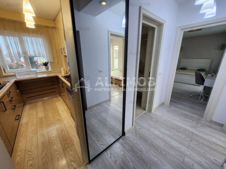 Penthouse, bloc nou, 3 camere, 2 terase, parcare, Malu Roșu, Ploiesti