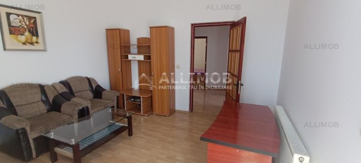 Apartament 3 camere ,  in Ploiesti, zona centrala .