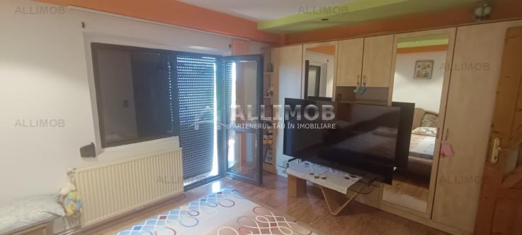 Apartament 3 camere in Ploiesti, cu centrala termica proprie in zona Cioceanu. 