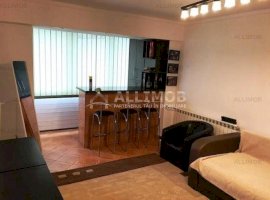 Apartament 3 camere zona Republicii