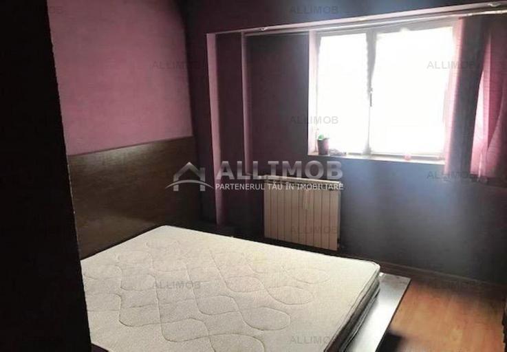 Apartament 3 camere zona Republicii