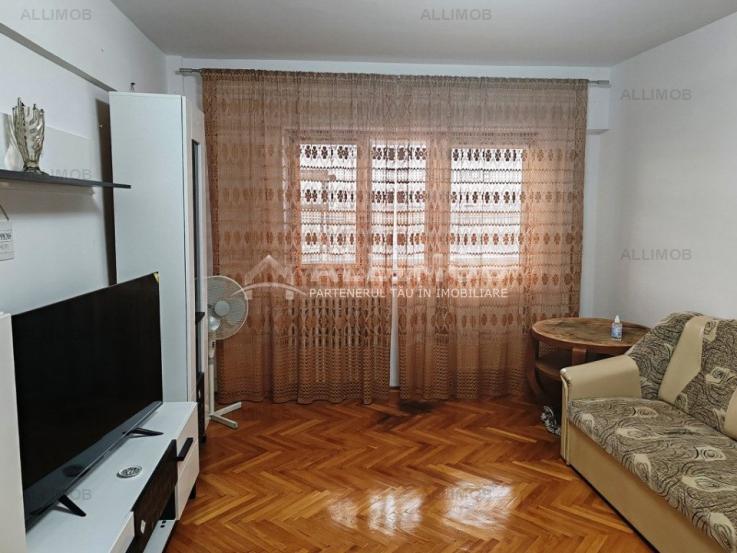 Apartament 3 camere zona ultracentrala