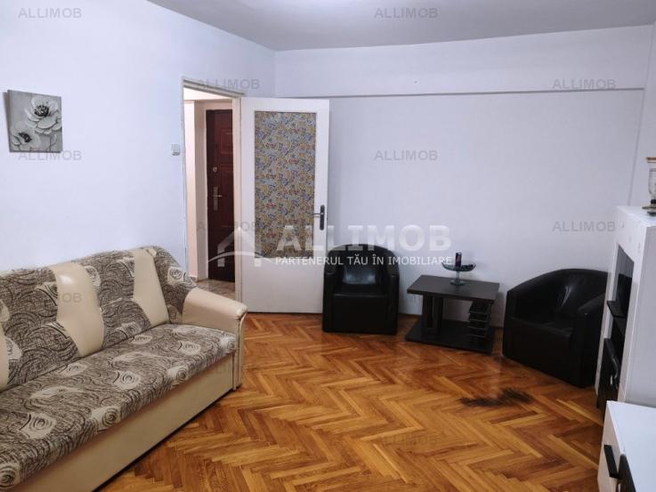 Apartament 3 camere zona ultracentrala