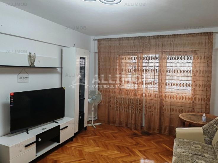 Apartament 3 camere zona ultracentrala