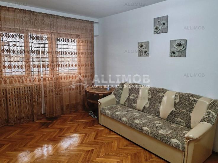 Apartament 3 camere zona ultracentrala