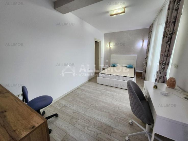 Penthouse, bloc nou, 3 camere, 2 terase, parcare, Malu Roșu, Ploiesti