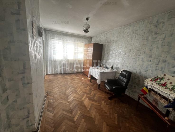 REPREZENTARE EXCLUSIVA Casa  252 mp in Ploiesti, zona Centrala. 