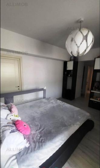 Apartament de lux, 3 camere,  9 Mai