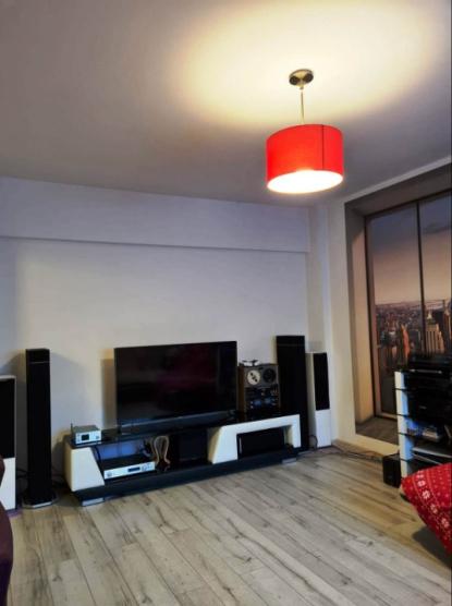 Apartament de lux, 3 camere,  9 Mai