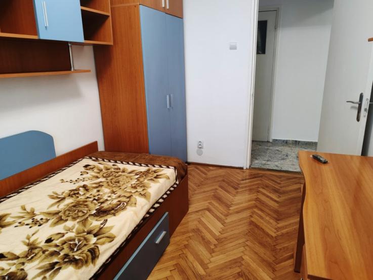 Apartament 3 camere zona ultracentrala