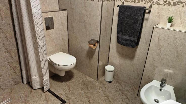 Apartament 3 camere, zona Albert