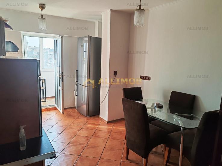 Apartament 2 camere zona Piata Mihai Viteazul