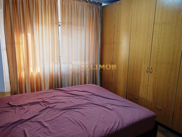 Apartament 2 camere zona Piata Mihai Viteazul