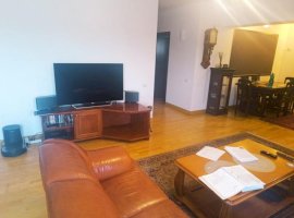 Apartament 4 camere, 104 mp utili,  in Pipera zona Green Vista.