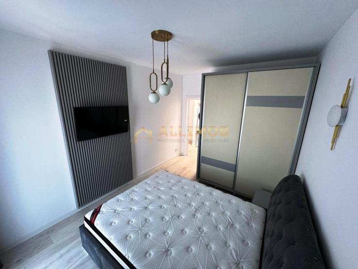 Apartament 2 camere zona Vest