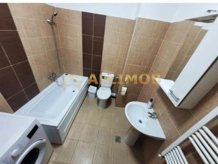 Apartament 3 camere in Ploiesti, zona 9 Mai