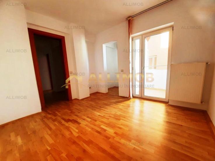 Apartament 4 camere, zona Obor