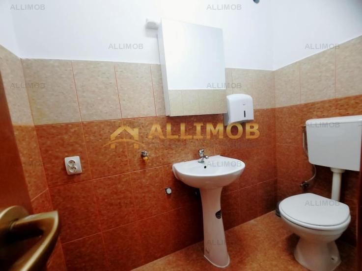 Apartament 4 camere, zona Obor