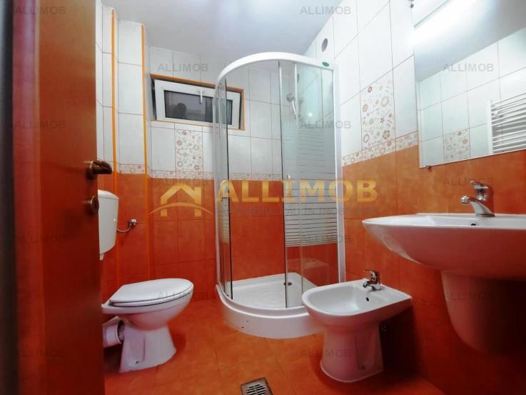 Apartament 4 camere, zona Obor