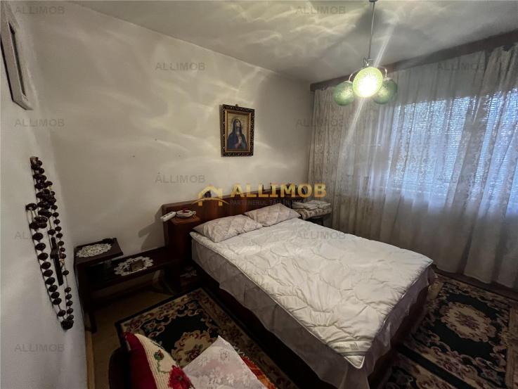 COMISON 0% Apartament 3 camere decomandat in Ploiesti, zona Republicii.