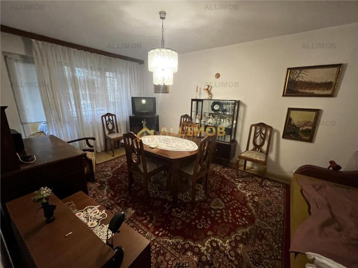 COMISON 0% Apartament 3 camere decomandat in Ploiesti, zona Republicii.