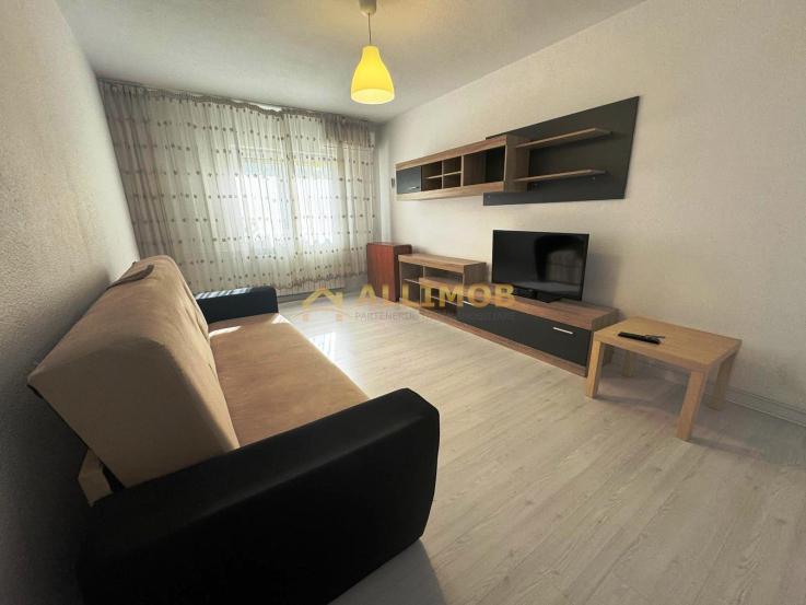 Apartament 3 camere in Ploiesti, zona 9 Mai